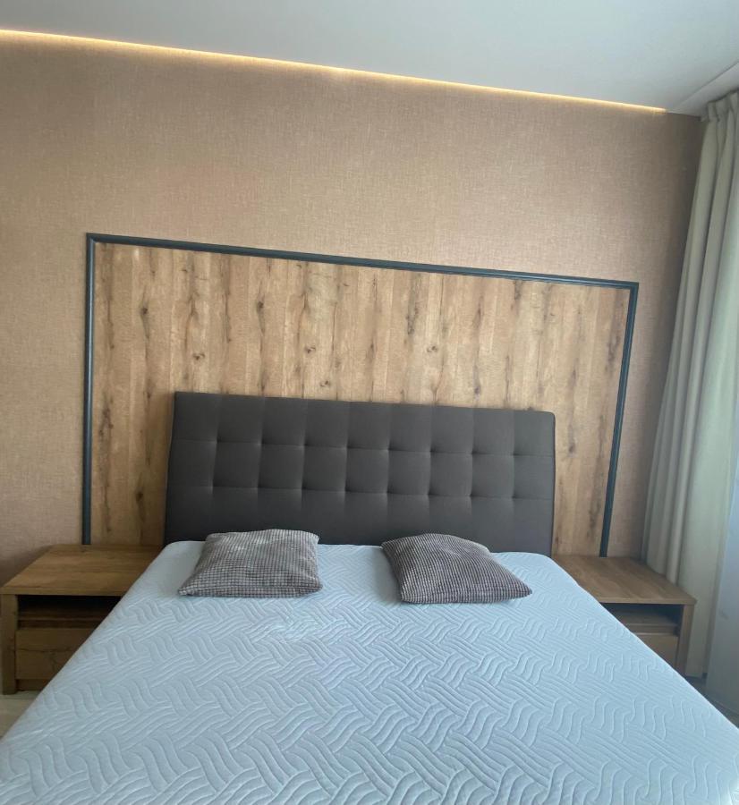Lokal Apartment Praag Buitenkant foto